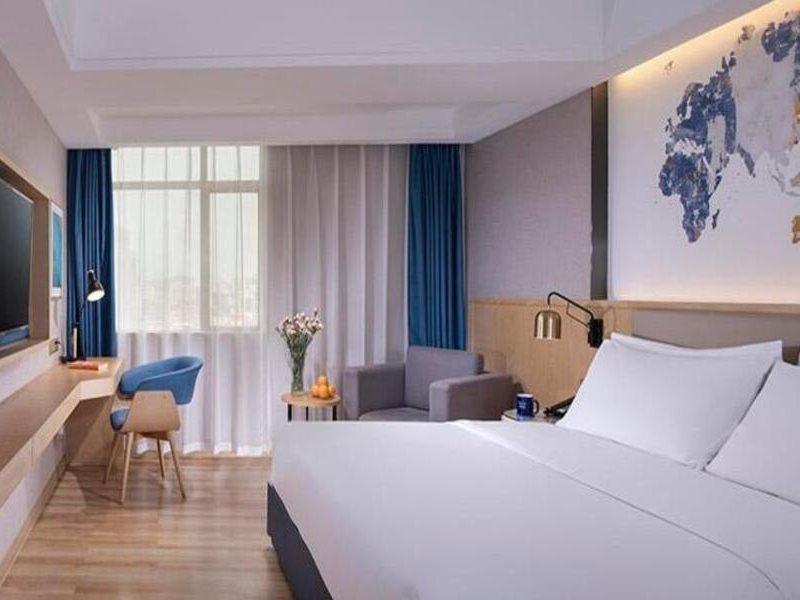 Kyriad Marvelous Hotel Dongguan Changan Light Rail Station Exteriér fotografie